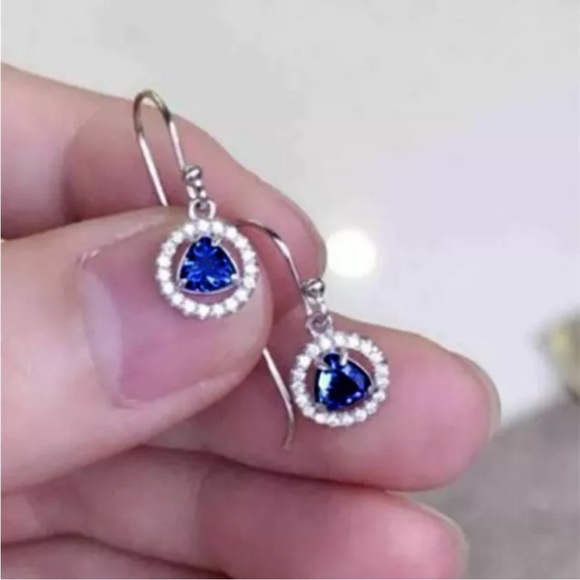 New Beautiful Sterling Silver Blue & White Sapphire Circle Drop Earrings